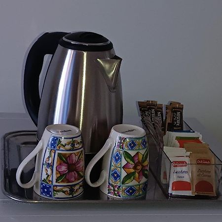 טאורמינה Villa Magnolia B&B מראה חיצוני תמונה