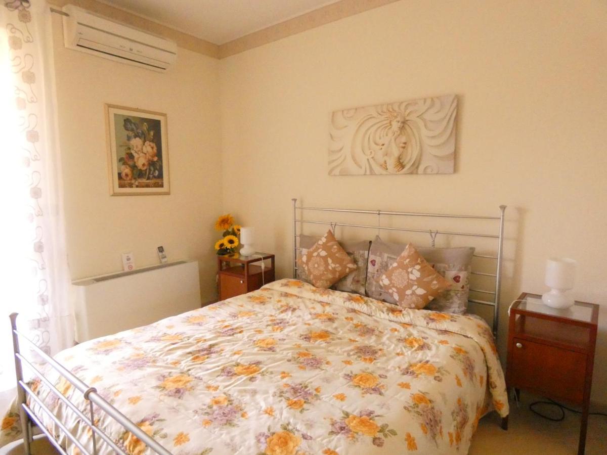 טאורמינה Villa Magnolia B&B מראה חיצוני תמונה